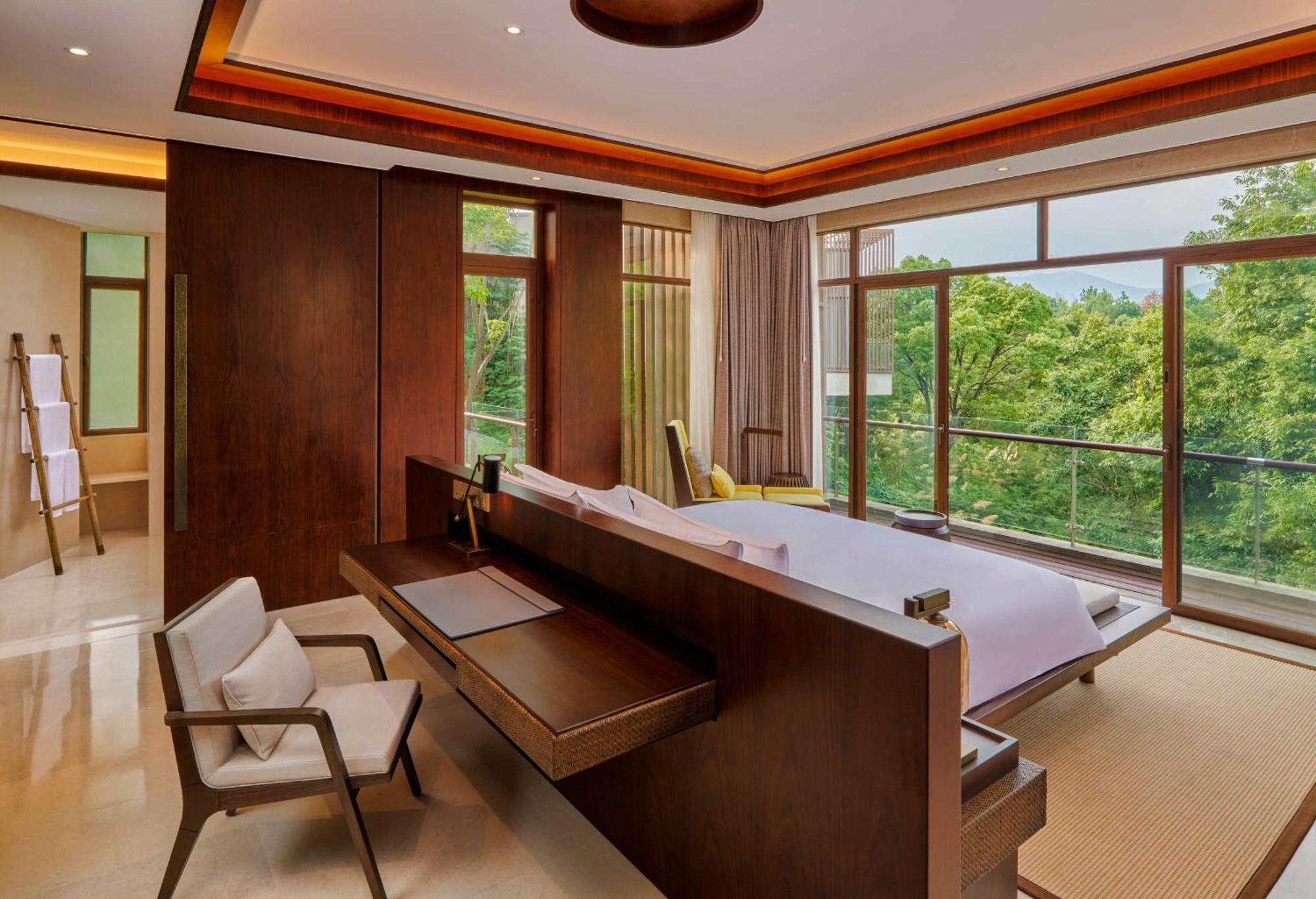 Lushan West Sea Resort, Curio Collection By Hilton Csiucsiang Kültér fotó