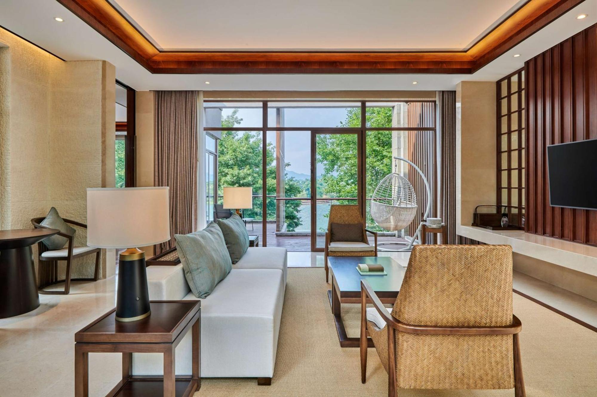 Lushan West Sea Resort, Curio Collection By Hilton Csiucsiang Kültér fotó